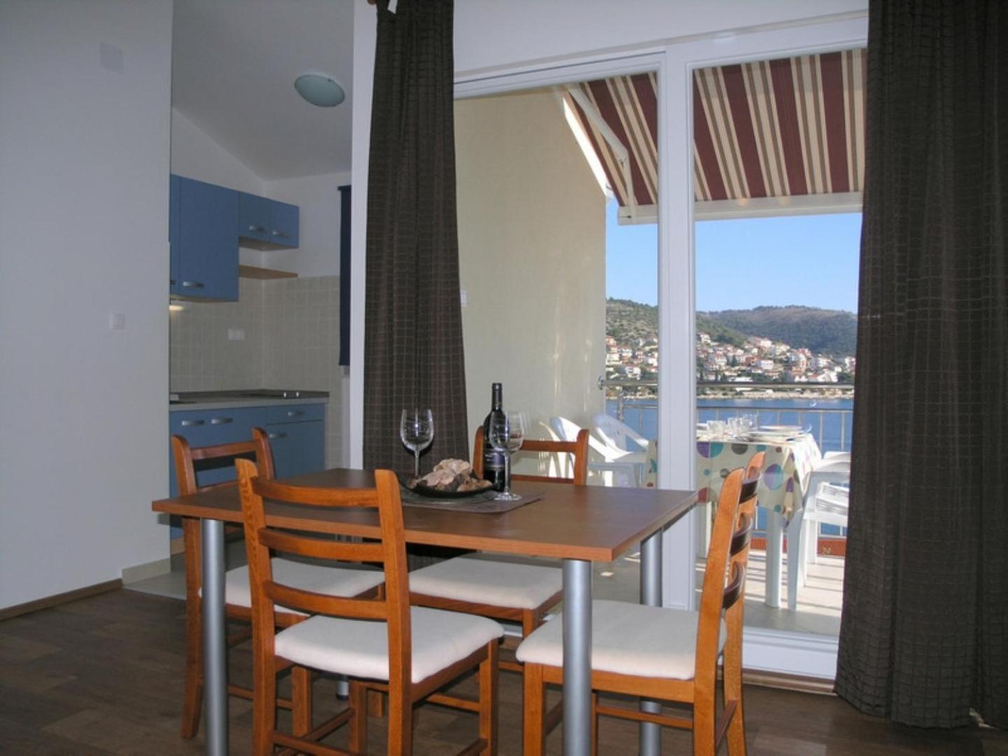 Apartments Aurelius - Relaxing With Gorgeous View Trogir Eksteriør bilde