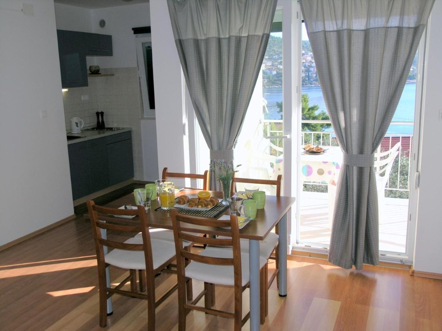 Apartments Aurelius - Relaxing With Gorgeous View Trogir Eksteriør bilde