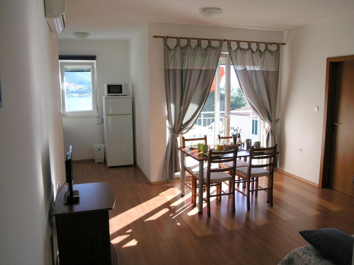 Apartments Aurelius - Relaxing With Gorgeous View Trogir Eksteriør bilde